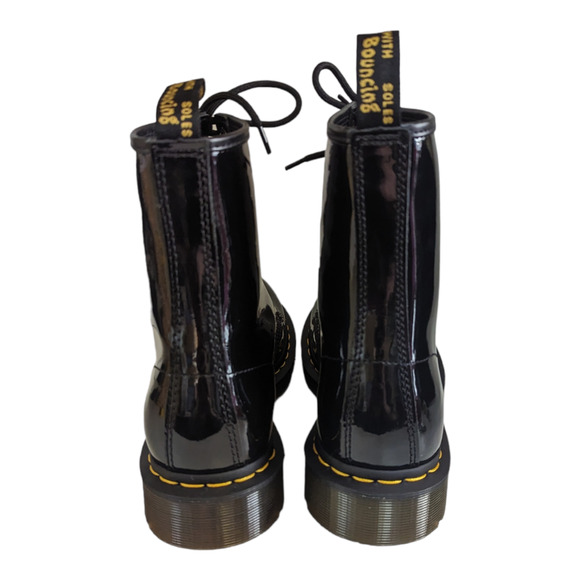 Dr, Martens Black Patent Leather 1460 Lamper Boots Yellow Stitching Size 10 NWOT - Picture 3 of 13